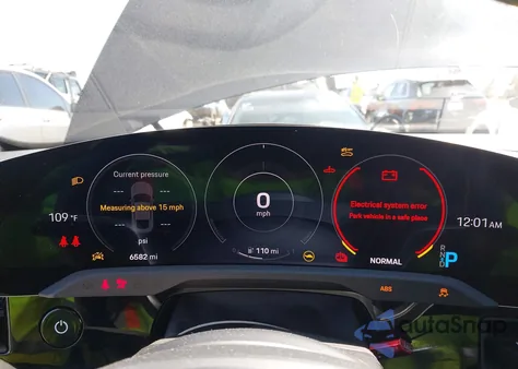 2023 Porsche Taycan z USA, uszkodzony, nr VIN WP0AA2Y19PSA14314